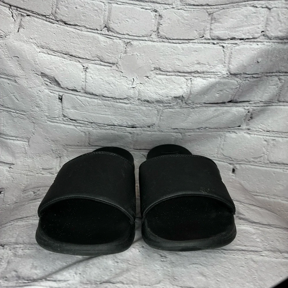 Reef Men’s Black Slide Summer Poolside Vacation Sandals White Logo Size 11 AS IS